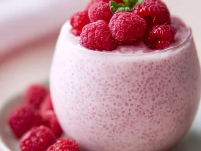 Vanilla Raspberry Chia Pudding